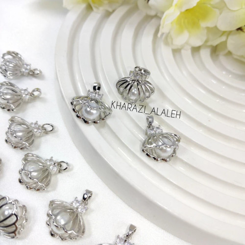 پلاک آویز سوارسکی رنگ ثابت طرح 10 (فروش به صورت دونه ای)
