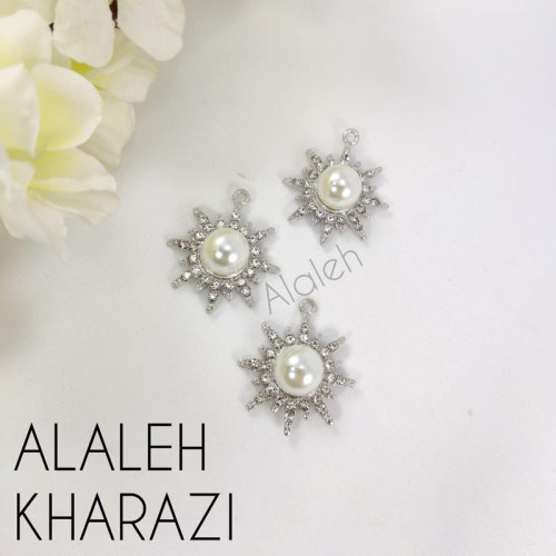 پلاک آویز مرواریدی طرح خورشید ( فروش به صورت دونه ای)