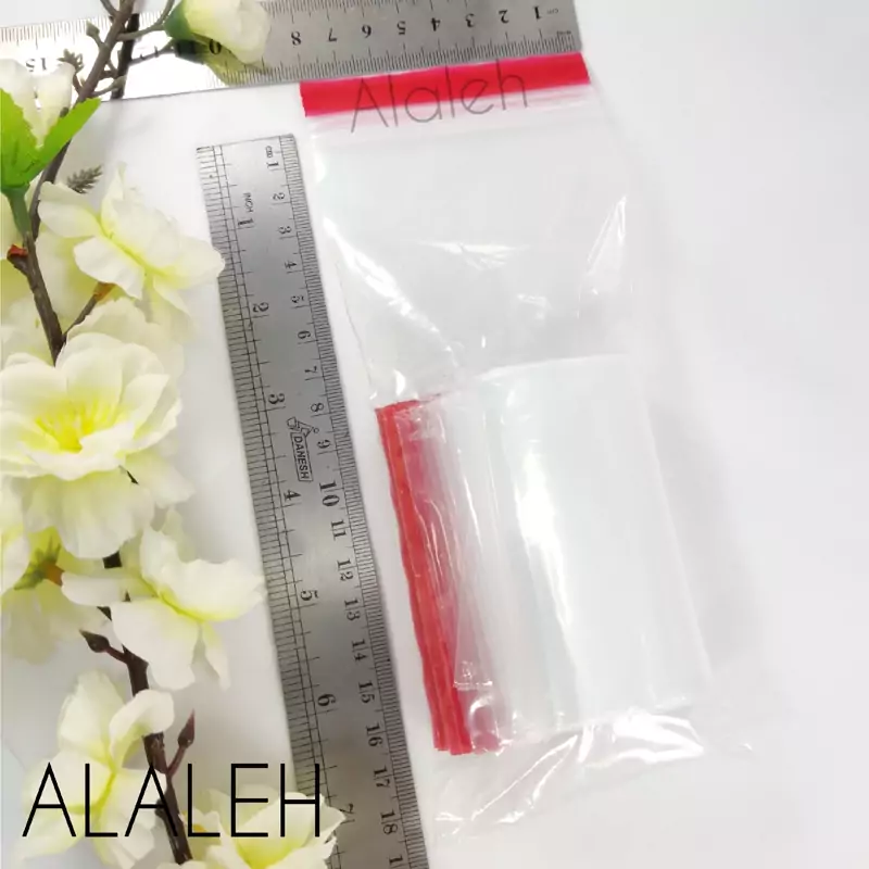 کیسه زیپ دار سایز 8 در 18( فروش به صورت بسته 20 عددی)