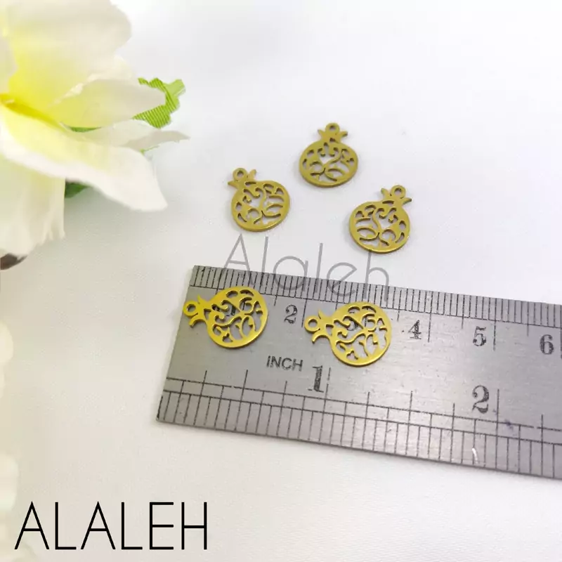 پلاک استیل کوچک آویز ساعت طرح انار تو پر (فروش به صورت دونه ای)