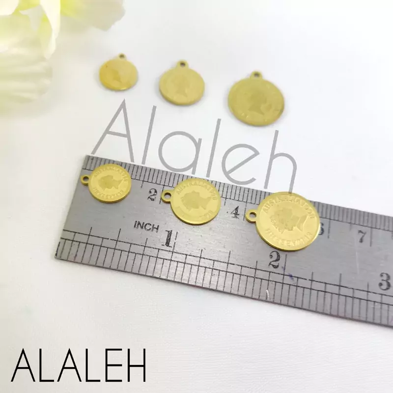 پلاک آویز استیل طرح الیزابت (فروش به صورت دونه ای)(هردو طرف الیزابت)