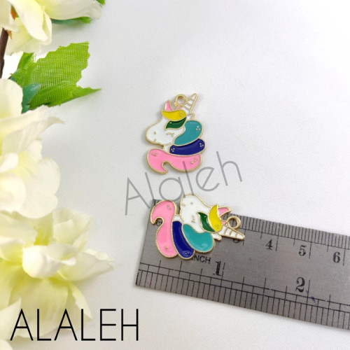 پلاک آویز فانتزی طرح تک شاخ رنگارنگ (فروش به صورت دونه ای)