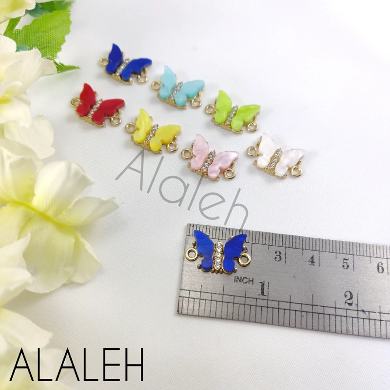 پلاک دستبندی طرح پروانه ساده وسط نگین 1.5 سانتی (فروش به صورت دونه ای)